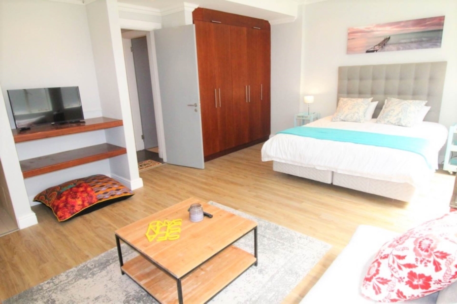 2 Bedroom Property for Sale in Cape Town City Centre Western Cape